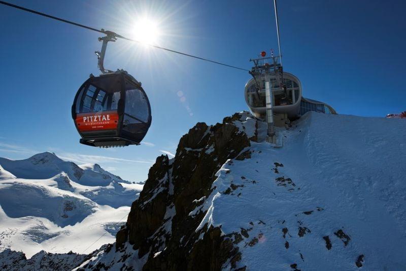 Alpina Appartement Sankt Leonhard im Pitztal Exterior photo